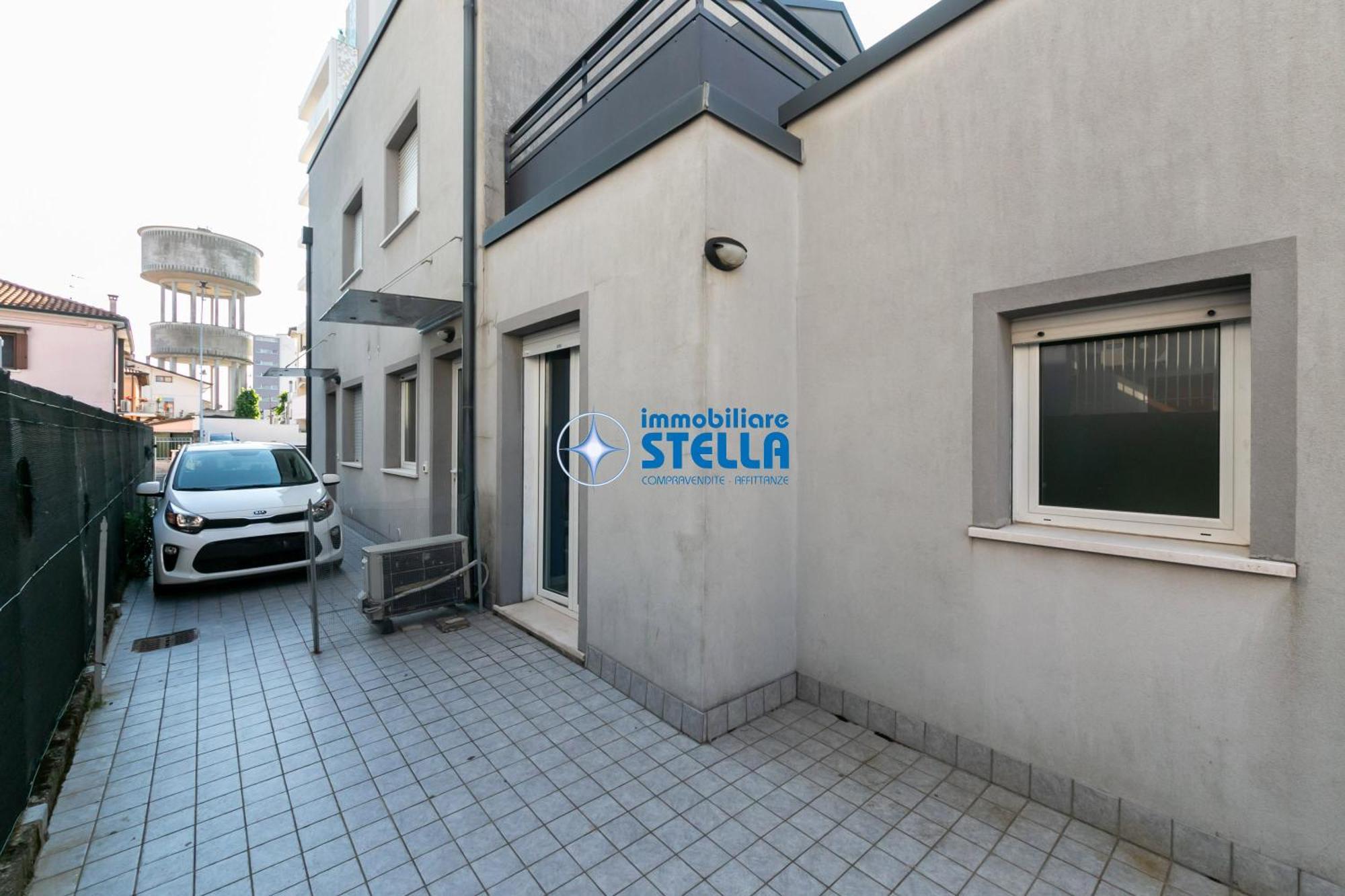 Condominio Milan Lido di Jesolo Eksteriør billede