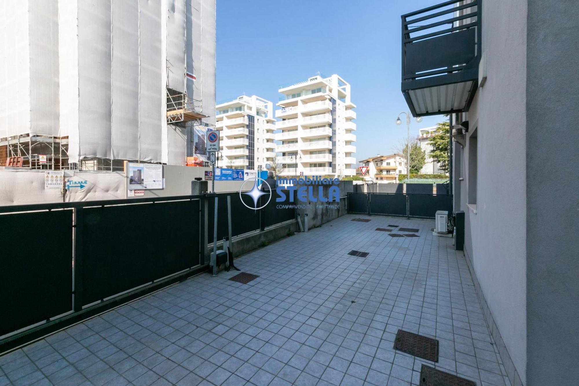 Condominio Milan Lido di Jesolo Eksteriør billede